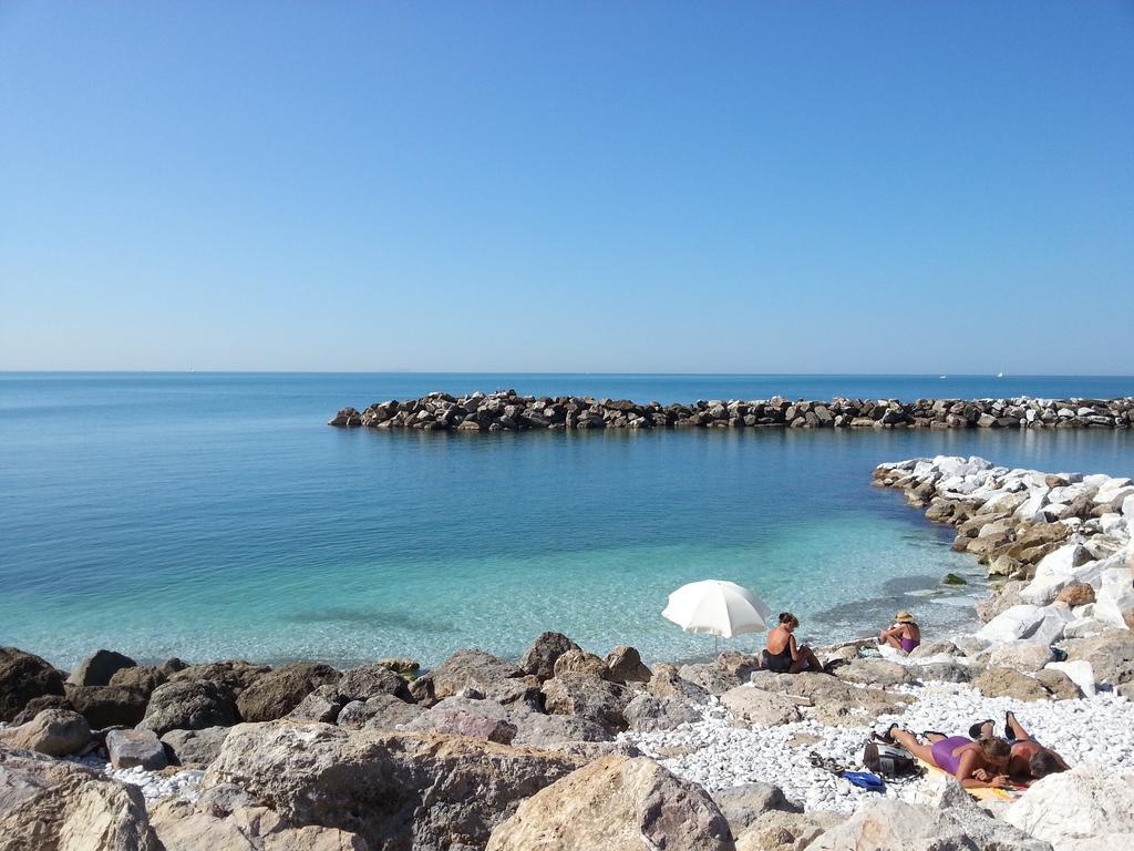 Hotel Villino Ermione à Marina Di Pisa Extérieur photo