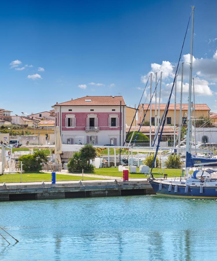 Hotel Villino Ermione à Marina Di Pisa Extérieur photo