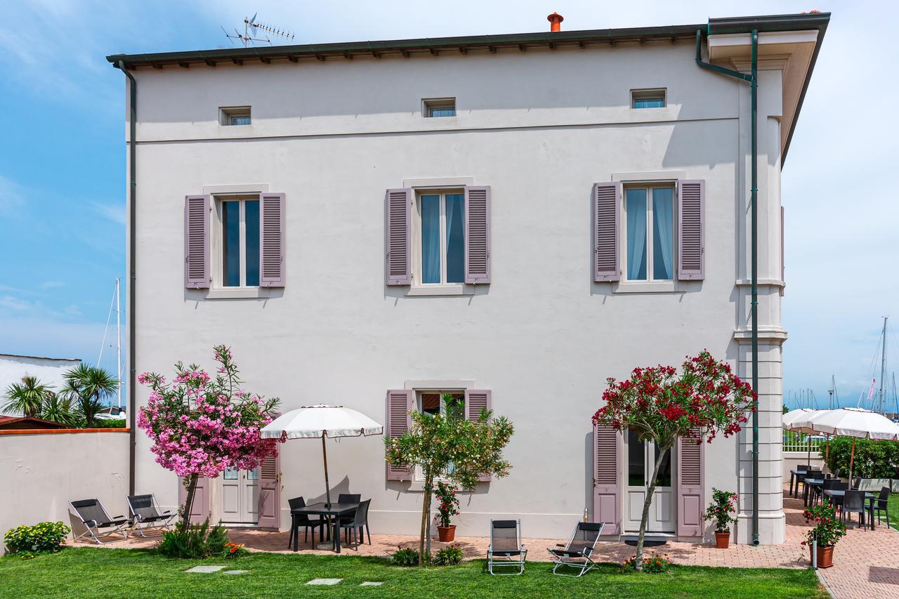 Hotel Villino Ermione à Marina Di Pisa Extérieur photo